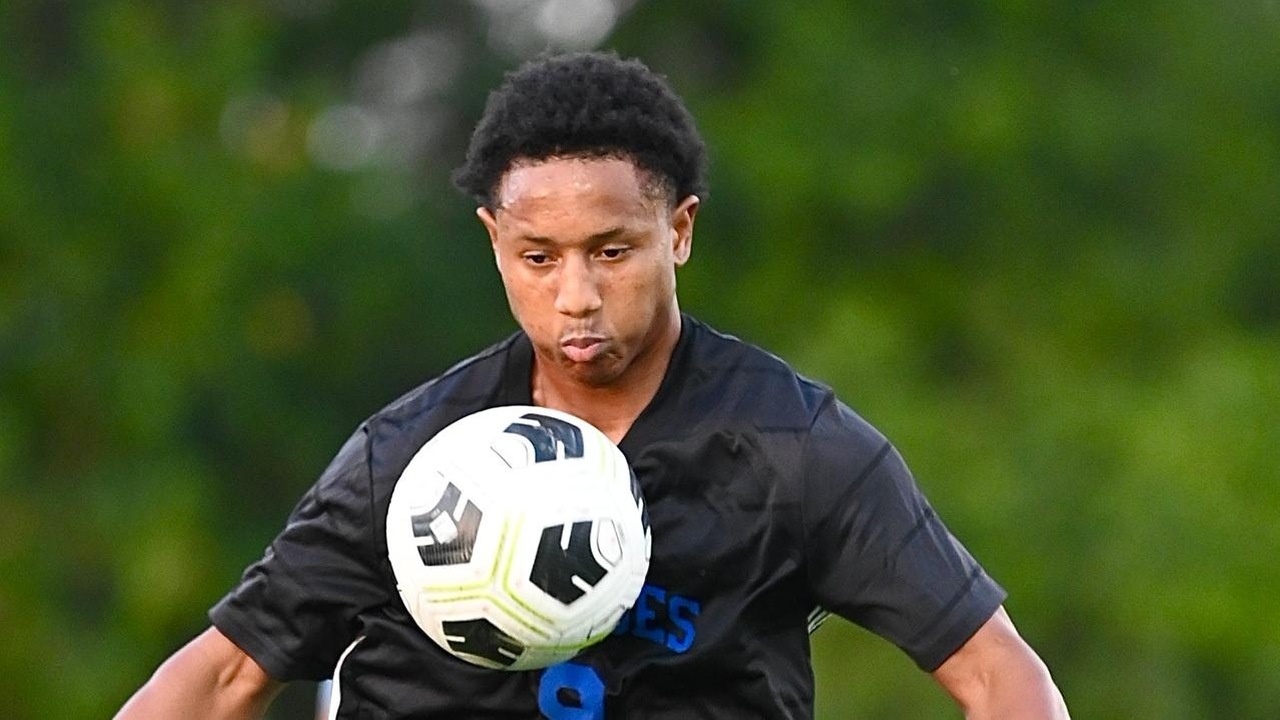 University of The Bahamas Mingoes midfielder Nathan Wells controls the ball against Renegades FC Sunday, April 6 at the Roscow Davies Soccer Fields. Mingoes drew 0-0. (UB Athletics).