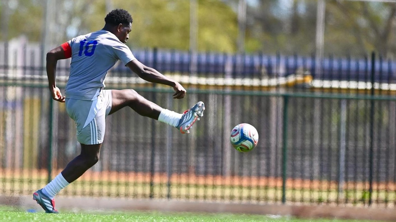 Mingoes captain and midfielder Ronaldo Green scored a hat-trick and Kevin Thomas found the back of the net as well to lead the side to a 4-1 win over The California Intercontinental University Falcons Thursday at the Roscow A.L. Davies Field.