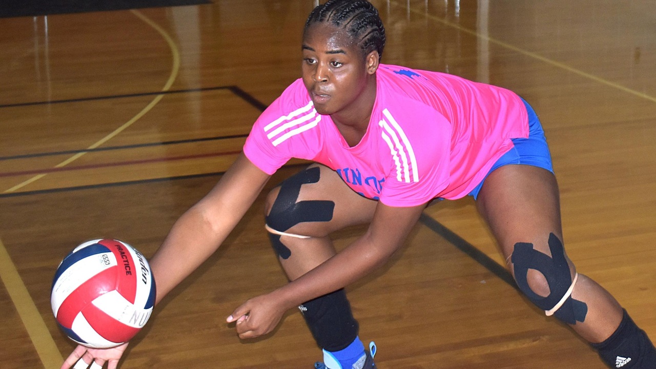 Mingoes Women&rsquo;s Volleyball Team Gains Valuable Experience in Weekend Tour
